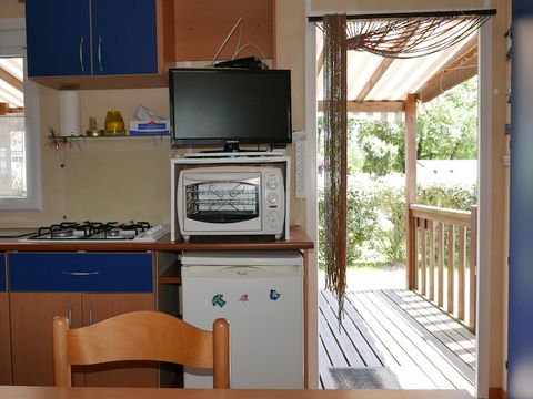 MOBILHOME 4 personnes - 2 chambres + 10 ans