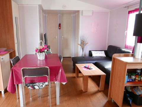 MOBILHOME 6 personnes - 3 chambres + 10 ans