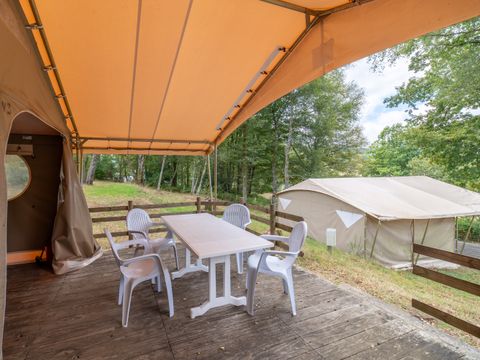 Tente en toile et en bois 4 personnes - Tente Lodge 2 chambres 4 personnes