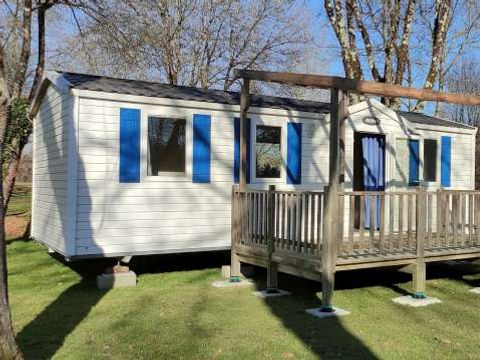 MOBILHOME 6 personnes - 3 chambres avec terrasse