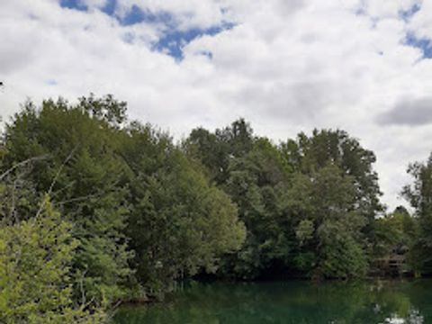 Camping Municipal Le Champion - Camping Charente - Image N°2