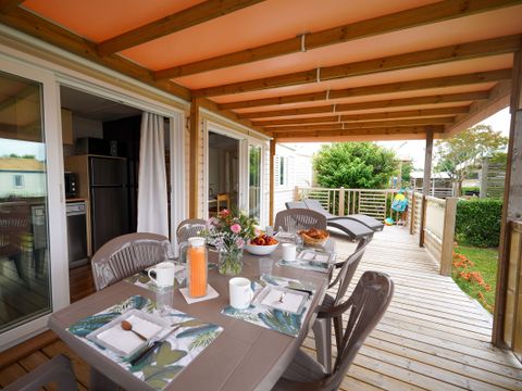 MOBILHOME 6 personnes - SUPER PREMIUM ESPACE 4/6 pers. 