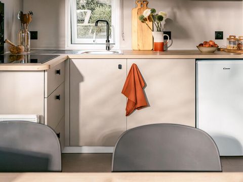 MOBILHOME 5 personnes - LOGGIA 5 pers. 27.5m2,terrasse couverte, climatisation