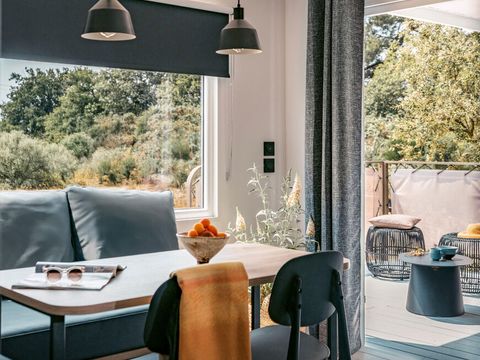 MOBILHOME 5 personnes - LOGGIA 5 pers. 27.5m2,terrasse couverte, climatisation