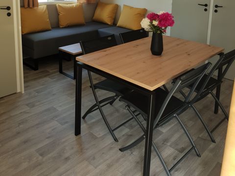 Mobilhome 4 personnes - Privilège 2Ch / 4P-Bis -TV + Clim