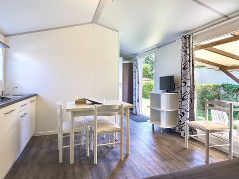 MOBILHOME 4 personnes - "Océan"