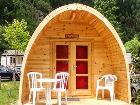 HÉBERGEMENT INSOLITE 3 personnes - Pod Gypaète 12m² / Arrivée et départ LE SAMEDI en juillet et août (sans sanitaires)