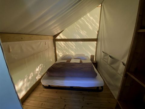 Tente en toile et en bois 4 personnes - Lodge tente - sans sanitaire
