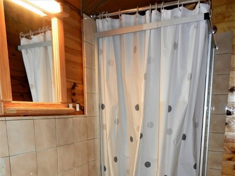 Chalet 4 personnes - Tout confort - 2 chambres - D