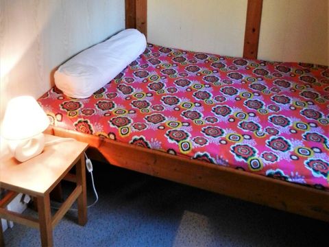 Bungalow 6 personnes - 2 chambres - D