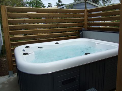 MOBILHOME 4 personnes - ATLANTIQUE PRENIUM + JACUZZI