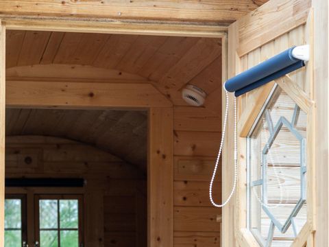 HÉBERGEMENT INSOLITE 2 personnes - Barrel 1 chambre