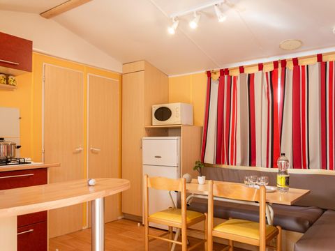 MOBILHOME 4 personnes - Rétro Terrasse 4 personnes - 2 chambres