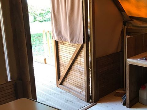 Tente en toile et en bois 2 personnes - PMR (sans sanitaires)