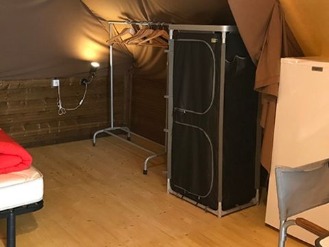 Tente en toile et en bois 2 personnes - PMR (sans sanitaires)