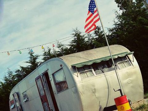 CARAVANE 2 personnes - AMERICAINE petits-déjeuners pour 2 personnes