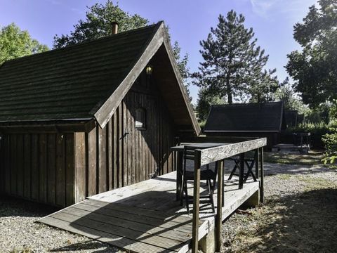 HÉBERGEMENT INSOLITE 2 personnes - CABANE 2 pers - accès PMR