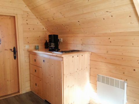 HÉBERGEMENT INSOLITE 2 personnes - CABANE 2 pers - accès PMR