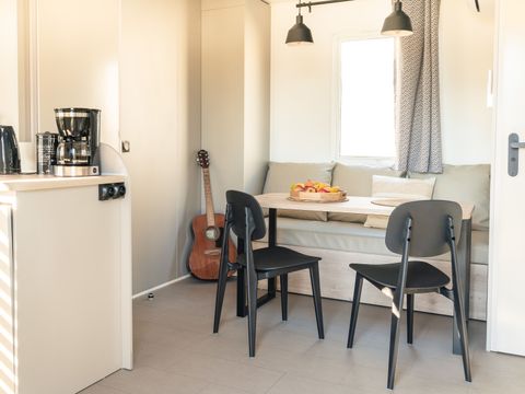 Mobilhome 4 personnes - Select TV LV Clim Plancha - 2 chambres - 4 personnes