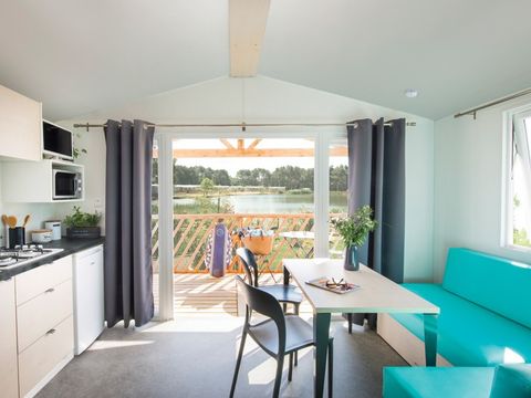 MOBILHOME 4 personnes - Loggia Bay NOUVEAUTE (Vue sur mer en supplément 300€ à réservé avant l'arrivée)