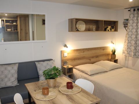 CHAMBRE 2 personnes - Chambre Hôtelière