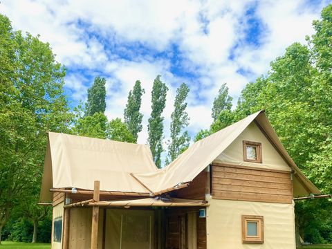 HÉBERGEMENT INSOLITE 6 personnes - Cabatente