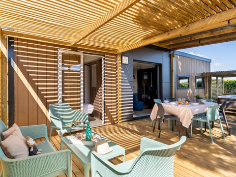 MOBILHOME 4 personnes - EXCLUSIF 2 chambres Jacuzzi avec suite parentale