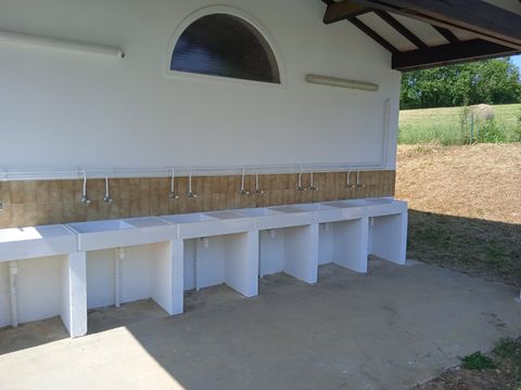 Emplacement - CAMPING
