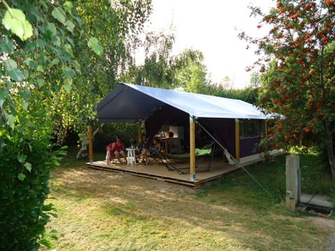 Tente en toile et en bois 5 personnes - LODGE NATURE