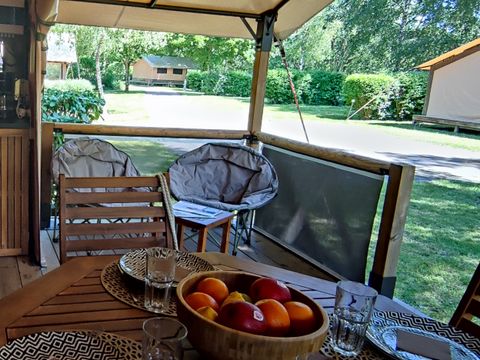 TENTE TOILE ET BOIS 5 personnes - LODGE NATURE FAMILLE