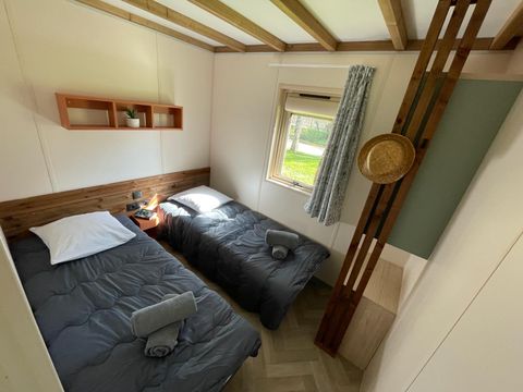 CHALET 4 personnes - PREMIUM 39m² (2 chambres) dont terrasse couverte + TV