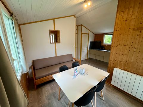 Chalet 5 personnes - CONFORT 29 m² (2 chambres) + terrasse 11m² + TV