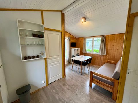 Chalet 5 personnes - CONFORT 29 m² (2 chambres) + terrasse 11m² + TV