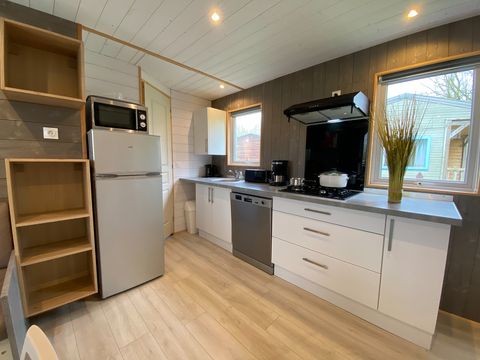 CHALET 7 personnes - PREMIUM 50m² (3 chambres) + terrasse + TV + LV + Plancha + Climatisation