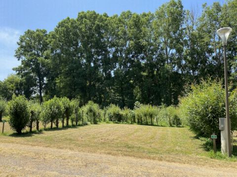 Emplacement - CAMPING