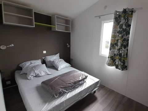 MOBILHOME 6 personnes - Mobil-home Confort 31m² 2 chambres + TV 4/6 pers
