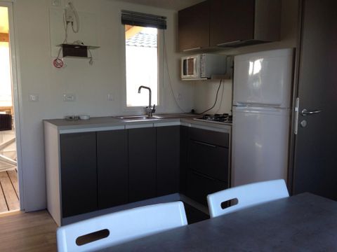 MOBILHOME 6 personnes - Mobil-home Confort 31m² 2 chambres + TV 4/6 pers