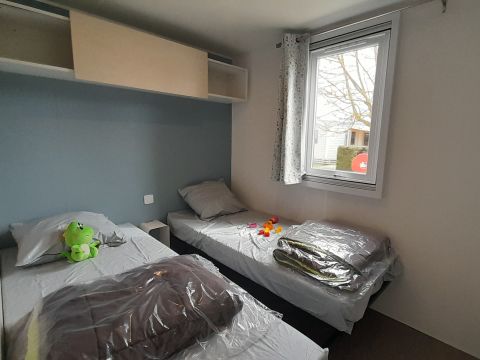 MOBILHOME 4 personnes - Mobil-home Confort 26m² 2 chambres + TV 4 pers