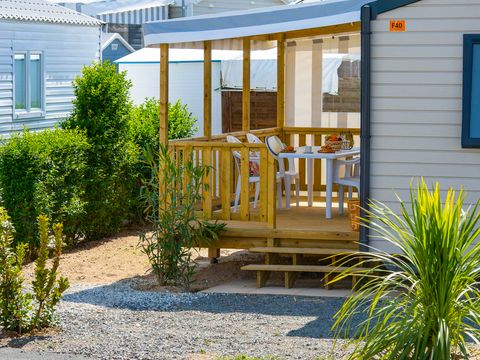 MOBILHOME 4 personnes - CONFORT 2 CHAMBRES