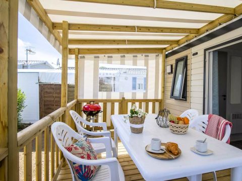 MOBILHOME 4 personnes - Confort 3 Pièces 4 Personnes + TV