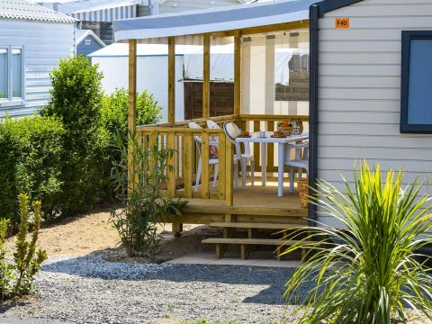 MOBILHOME 4 personnes - Confort 3 Pièces 4 Personnes + TV MOBILHOME 4 personnes - Confort 3 Pièces 4 Personnes + TV