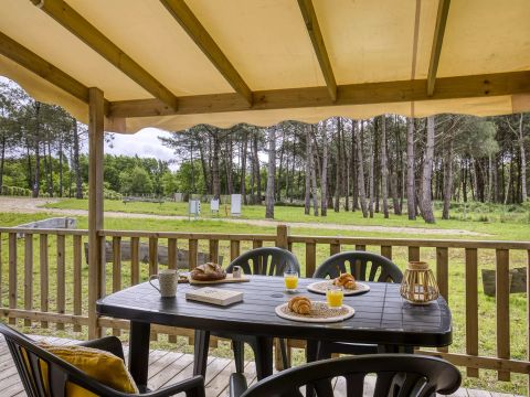 MOBILHOME 4 personnes - Confort 3 Pièces 4 Personnes + TV MOBILHOME 4 personnes - Confort 3 Pièces 4 Personnes + TV