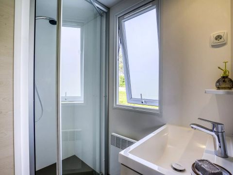 MOBILHOME 4 personnes - Confort 3 Pièces 4 Personnes + TV MOBILHOME 4 personnes - Confort 3 Pièces 4 Personnes + TV