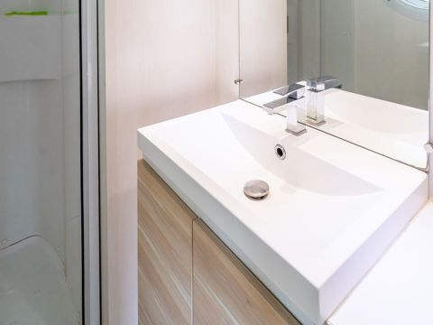 MOBILHOME 6 personnes - TV