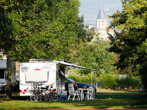 Camping Municipal Saint Vital - Camping Saône-et-Loire - Image N°2