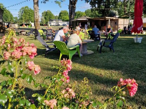 Camping Aux Rives du Soleil - Camping Ain - Image N°28