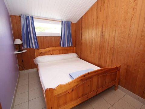 GÎTE 2 personnes - Gîte mitoyen - 24m² - 2Chambres - (2 Adultes et 2 Enfants entre 6 et 10 ans) 4 pers