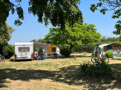 Camping Les Bergerolles - Camping Cher - Image N°2