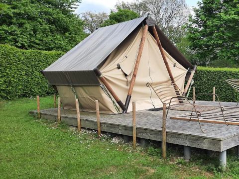 Flower Camping Le Val Vert en Berry - Camping Indre - Image N°14