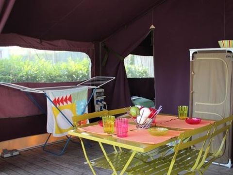 TENTE 5 personnes - ALOHA CONFORT sans sanitaires